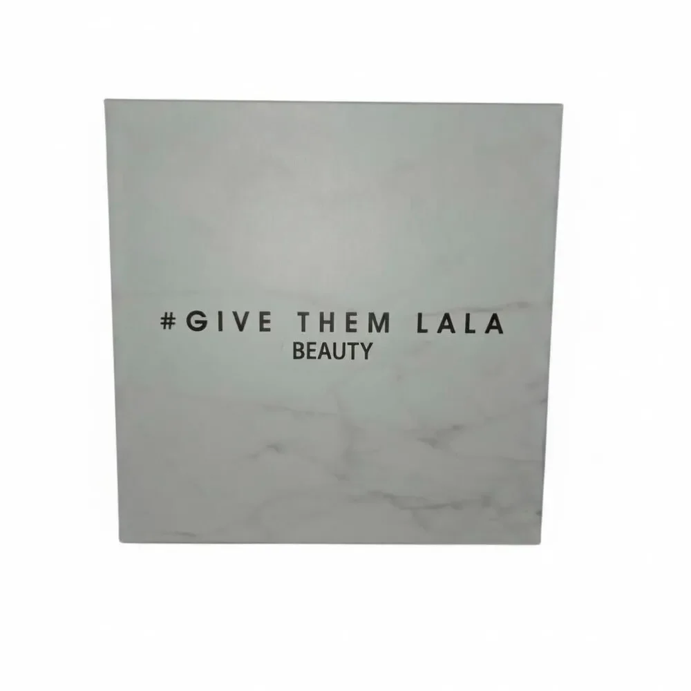 Give Them Lala Beauty  Eyeshadow Palette